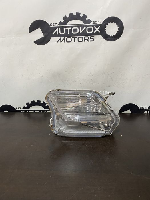 Proiector ceata stanga Ford Kuga an 2013-2019