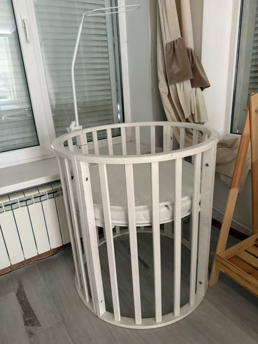 Продам кроватку круглую