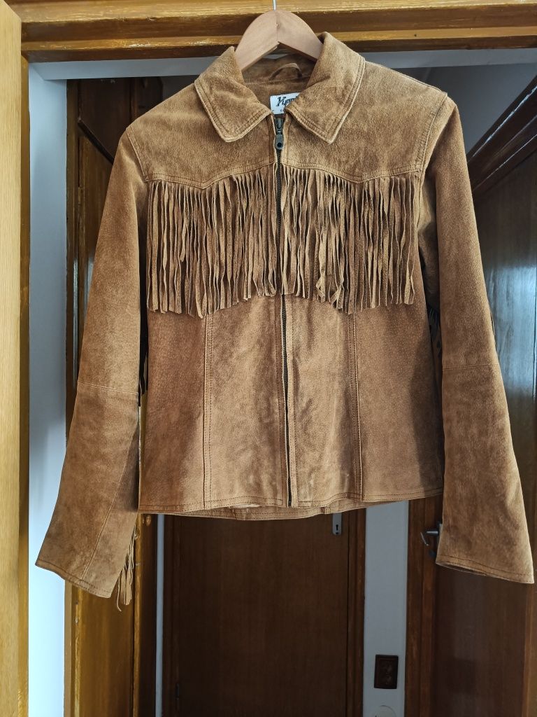 Jacheta / Geaca de dama din piele intoarsa cu franjuri marimea 36