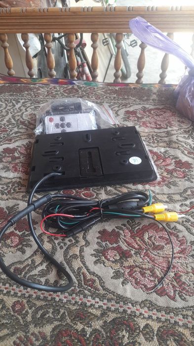 Продаю универсальный Монитор