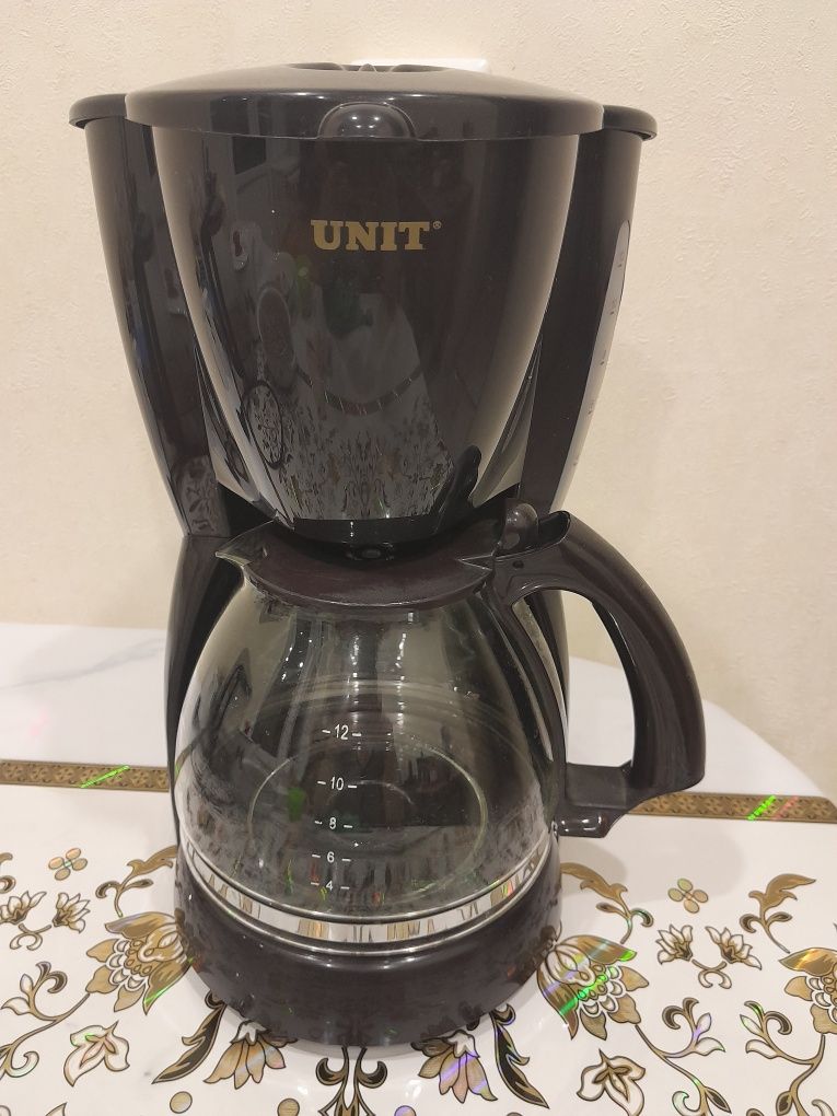Кофеварка UNIT новая