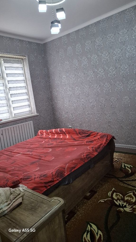 Srochni uy sotiladi