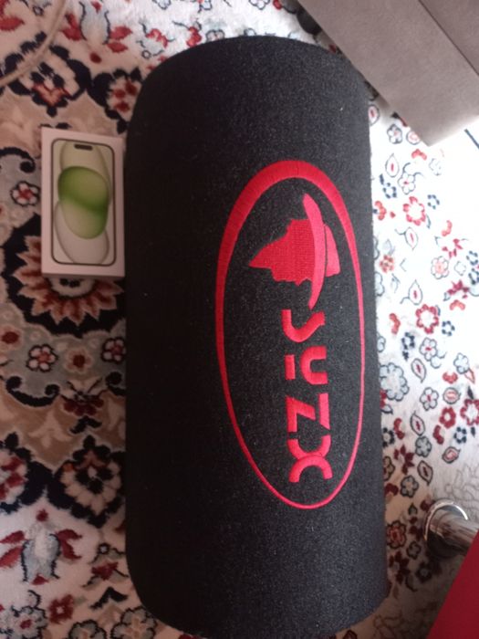 Продам Буфер в машину в отличном  состоянии новогосаб буфер