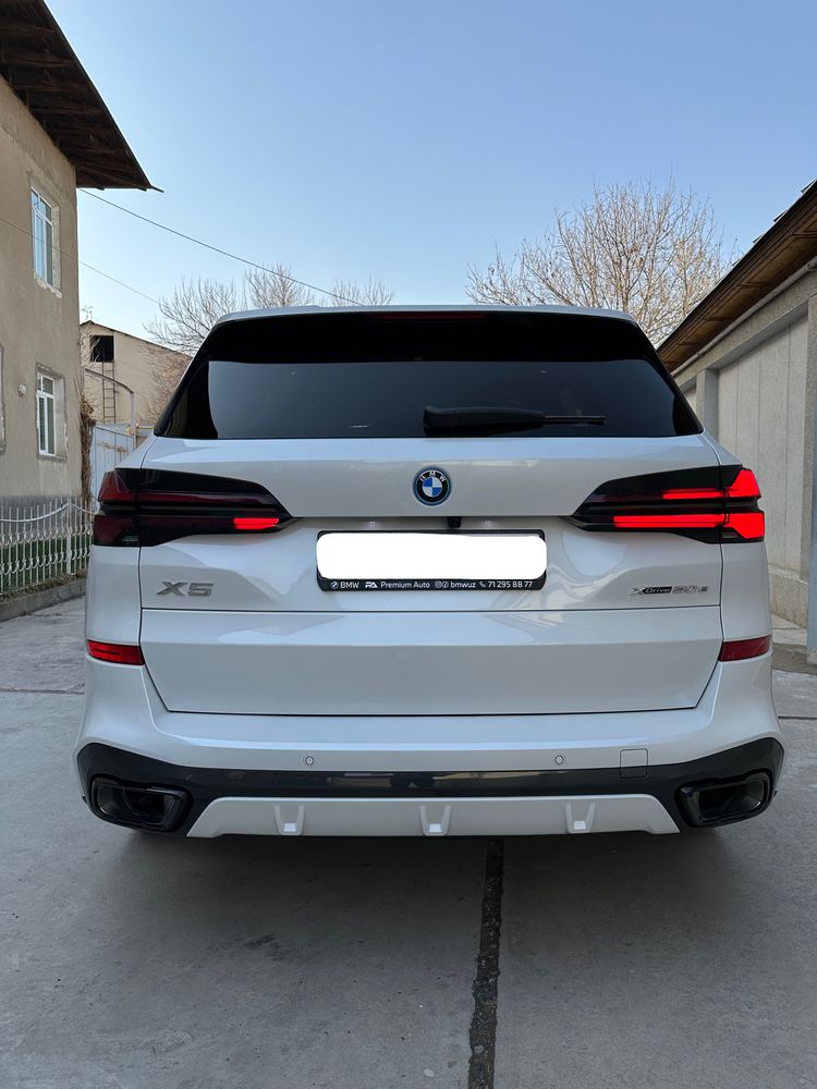 2024 BMW X5 M50e 500 л.с.