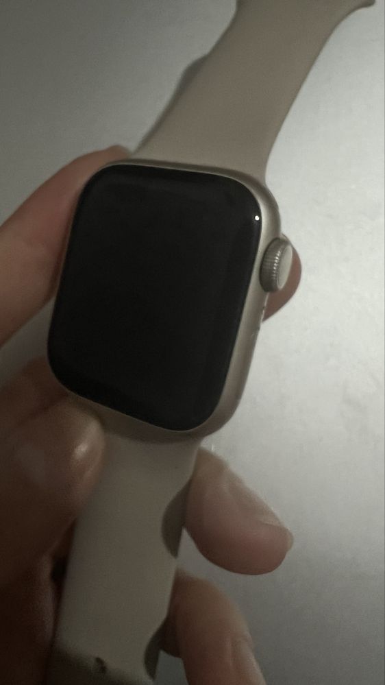 Часы Apple Watch Series 8 41 мм