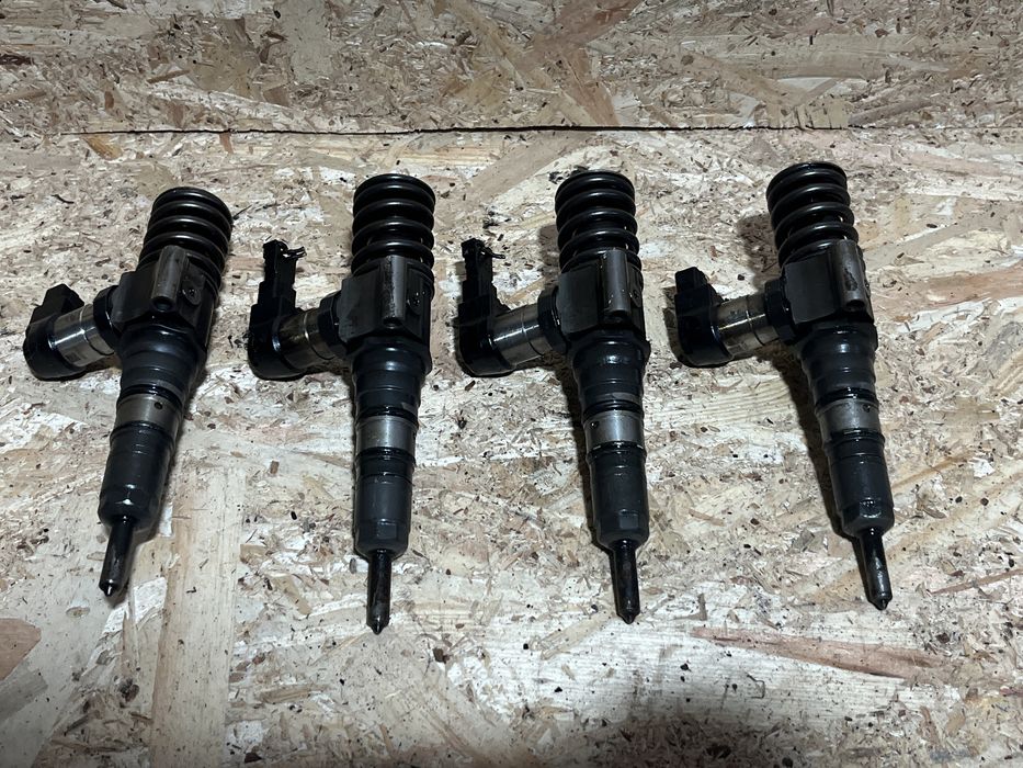 Injector/Injectoare Audi/Vw/Seat/Skoda 2.0 170cp Cod:03G130073T