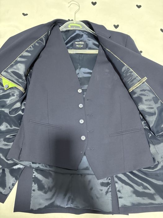 Set costum(sacou+vesta+pantaloni)