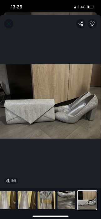 Рокля за бала цвета е сив