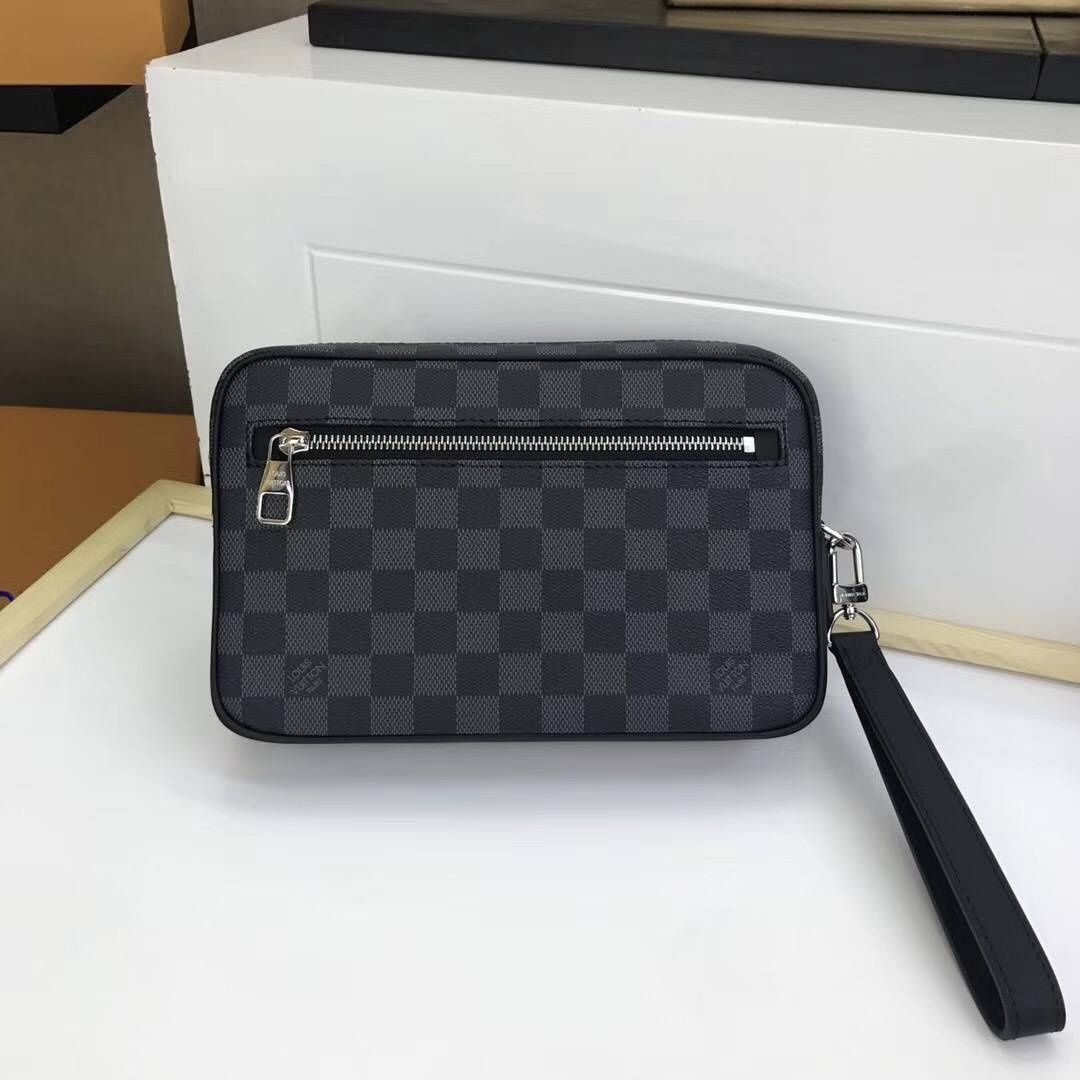 Чанта Luis Vuitton Kasai Clutch