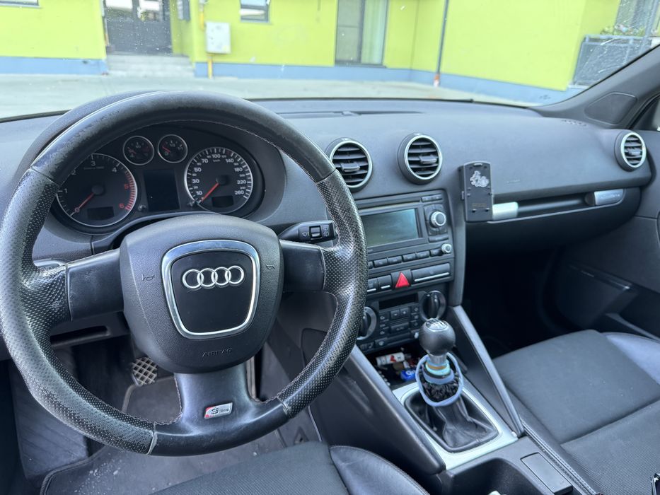 Audi A3 quattro SLine