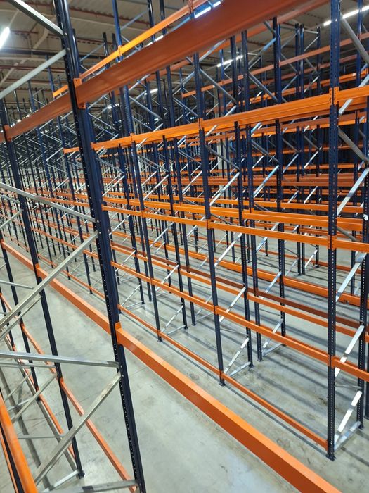 Rafturi metalice industriale