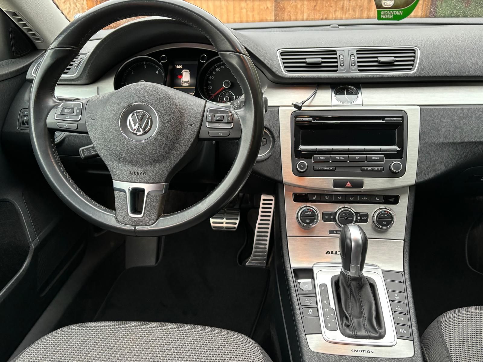 Volkswagen Passat Alltrak 4Motion 2015 2.0 TDI 177CP DSG