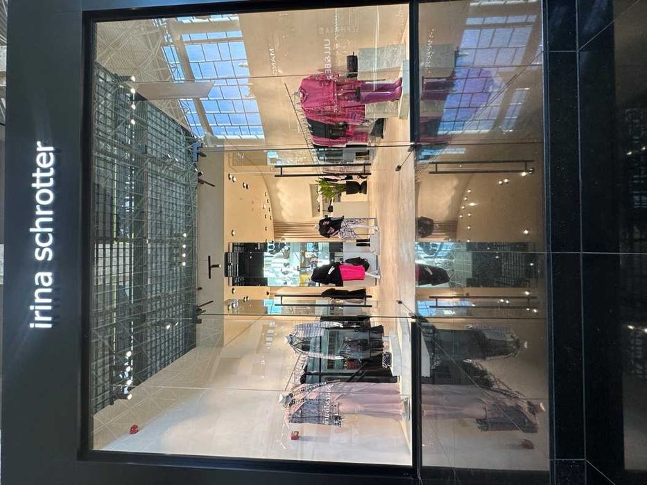 Firma  – Lucrari:  Constructii , Amenajare,Renovare,finisaje,