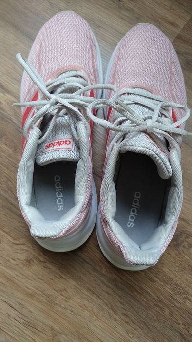 Маратонки Адидас