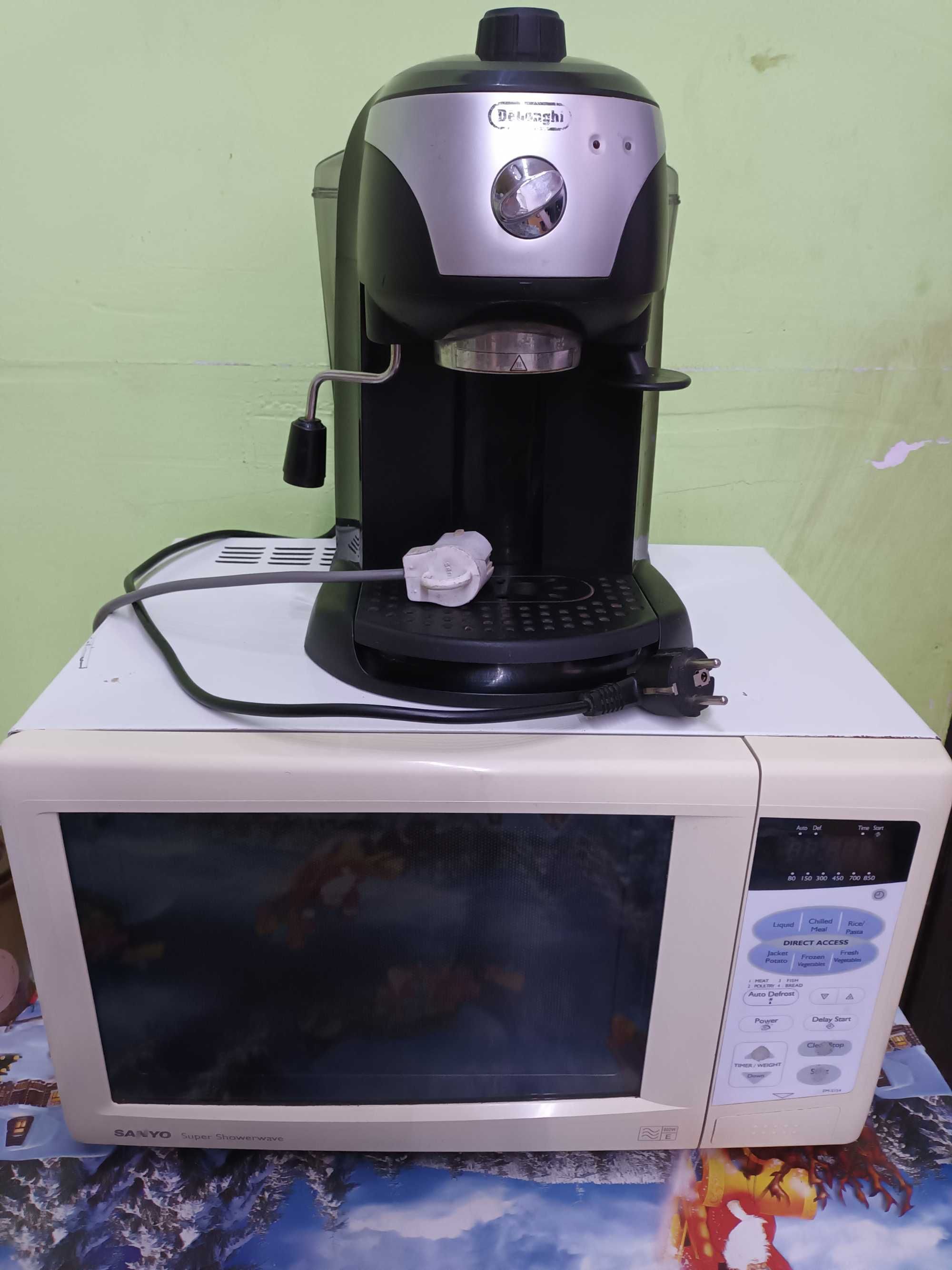 Cuptor Microunde + aparat de cafea,amandoua la 1200 lei negociabil