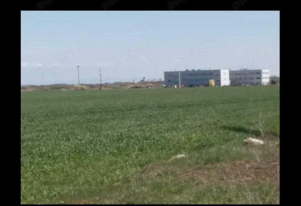 Vând terenuri industriale