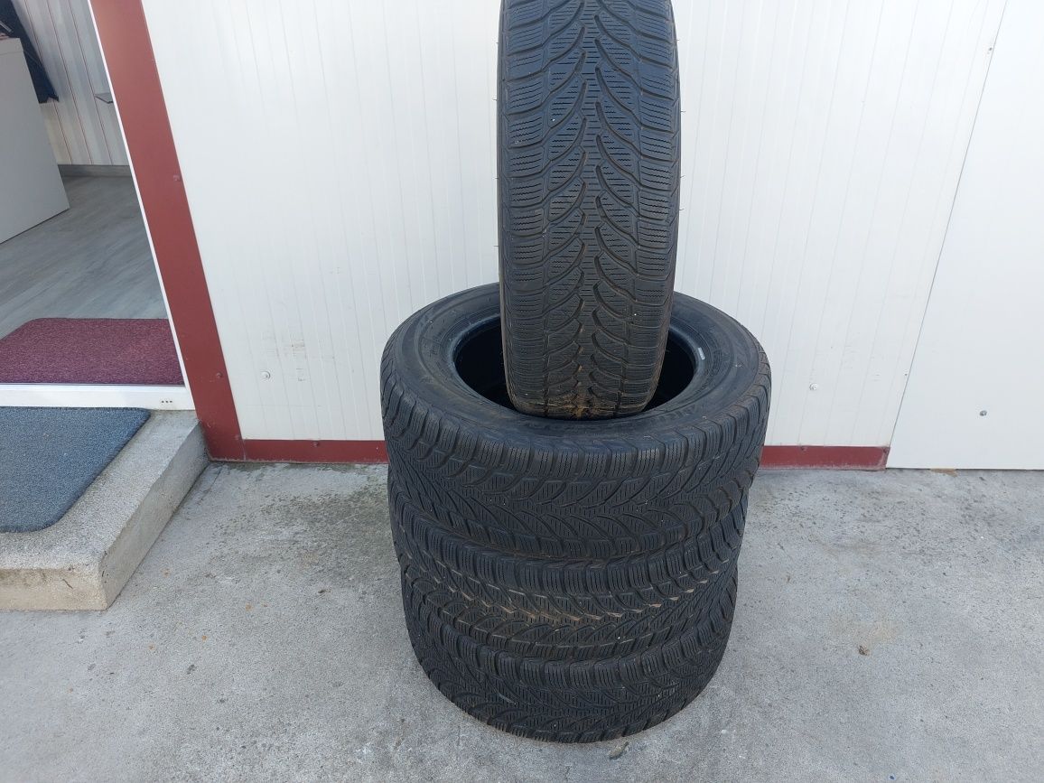 125 lei bucata! Set anvelope M+S/IARNA 205 60 16 Bridgestone dot 2019