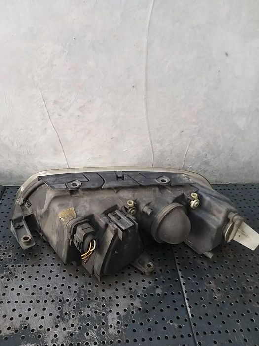 Far dreapta vw passat b5.5 facelift 3b0941016ak 1el00835002