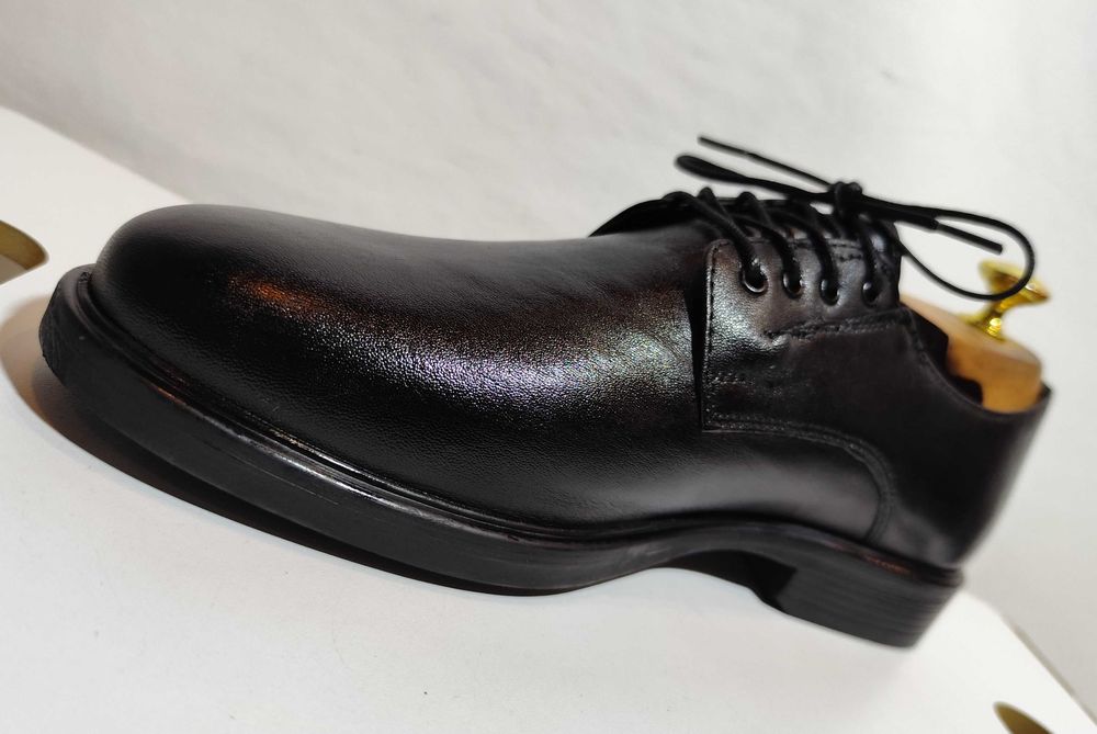 Pantofi derby 40 41 plain toe Cesare Cave piele naturala moale