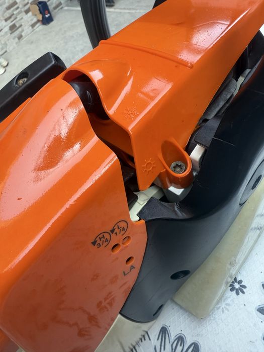 Бензинова резачка за дърва STIHL MS 270 C