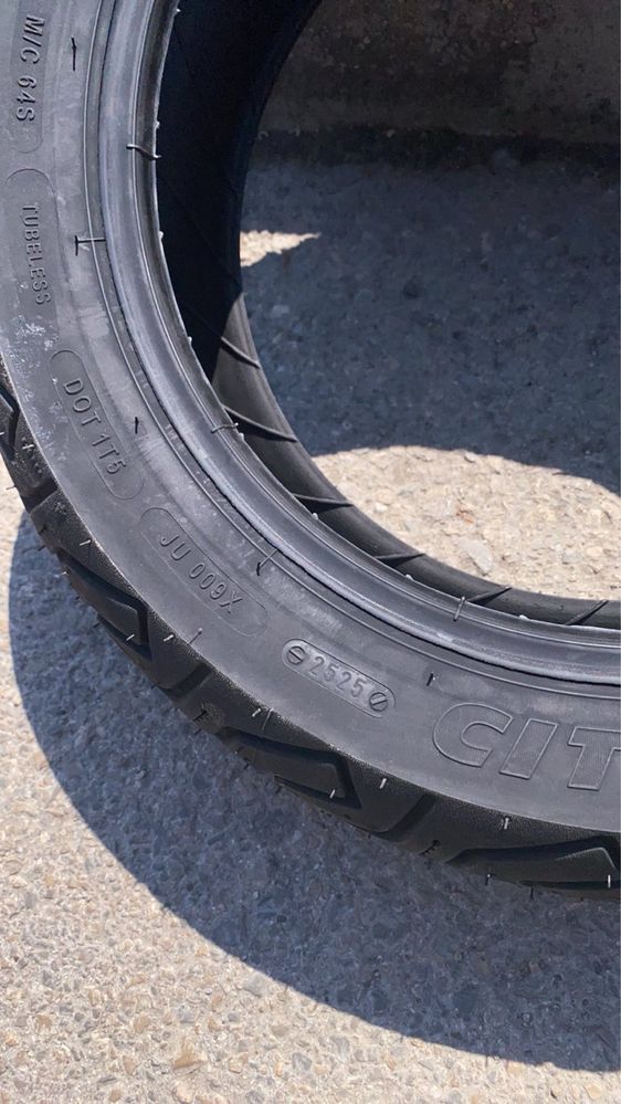 Нова гума Michelin City Grip 2 размер 150/70-13