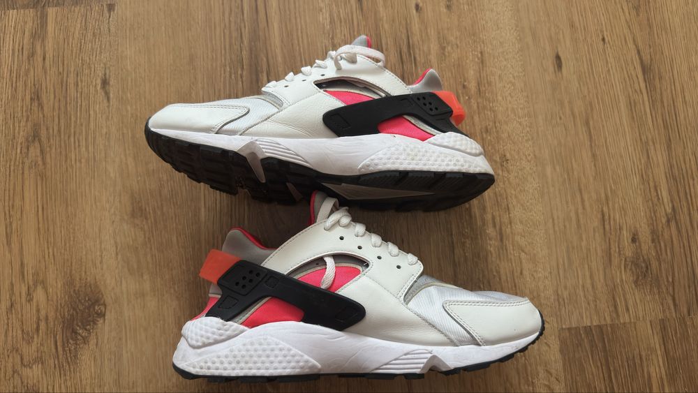 Маратонки Nike Air бели