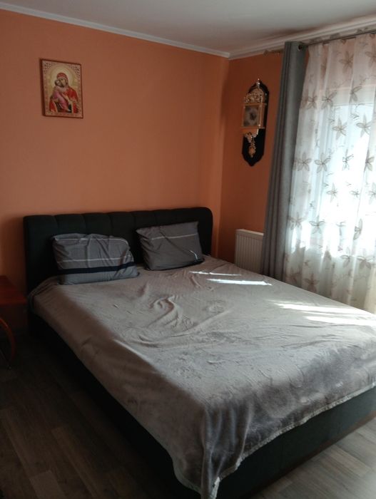 Vând  URGENT apartament cu 2 camere