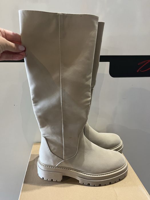 Висок ботуш Bull Boxer номер 39