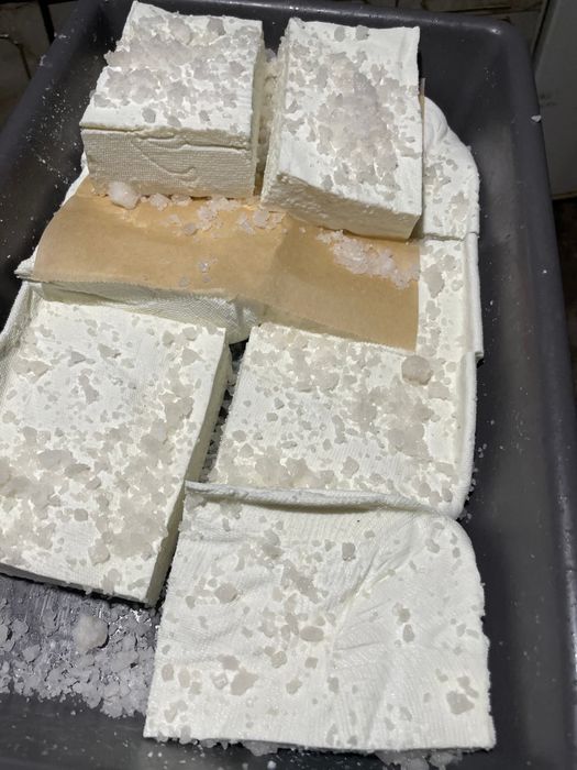 Домашно прясно биволско сирене