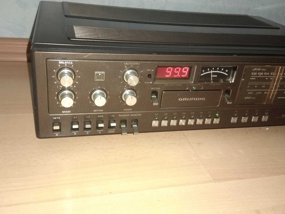 Колекционерски ресивър Grundig R48