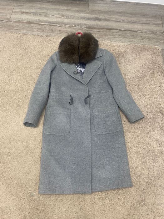 Продам пальто женское