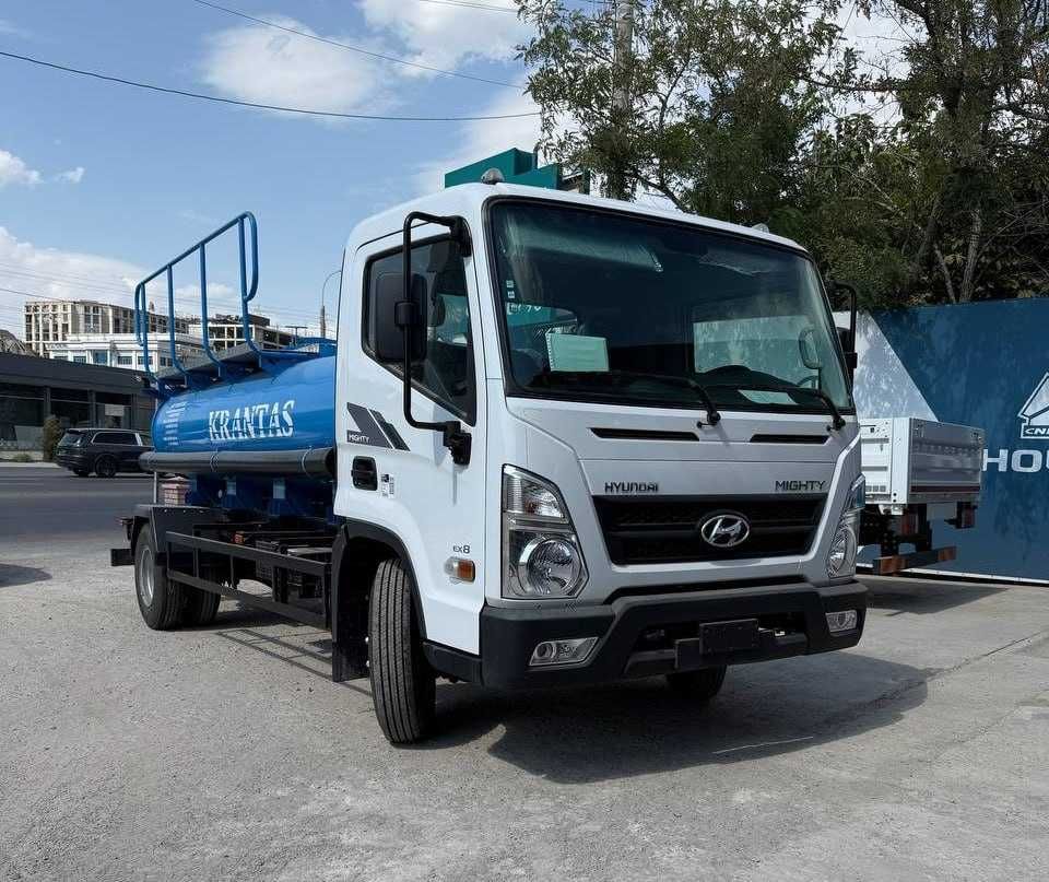 Водовоз HYUNDAI Mighty /EX8  4куб