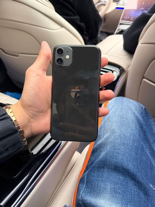 iphone 11 68% baterie
