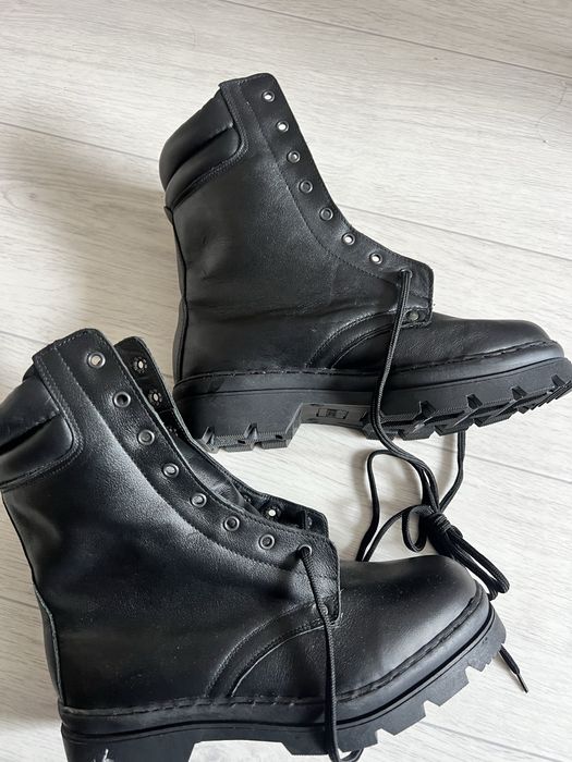 Продам Берцы зимнийе  новыйе