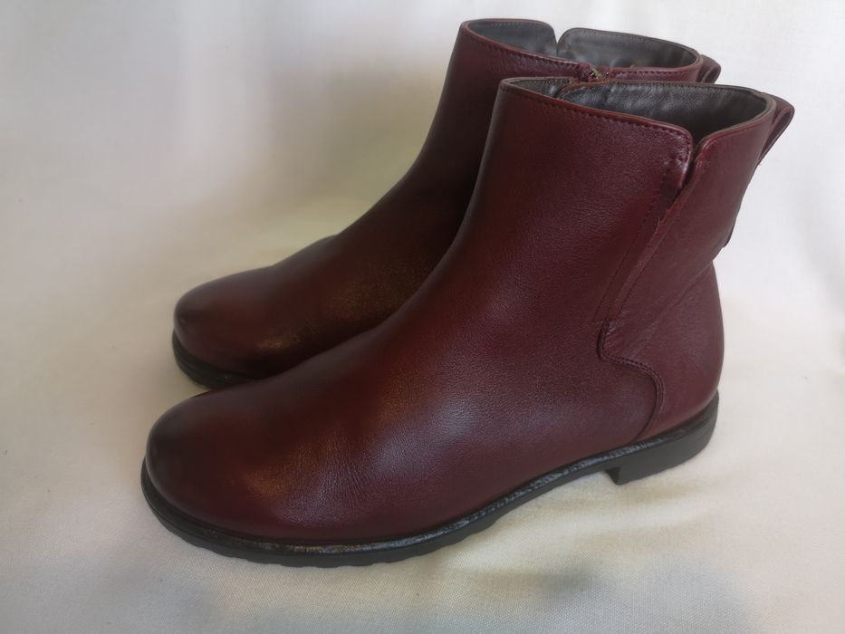 Боти естествена кожа, номер 39