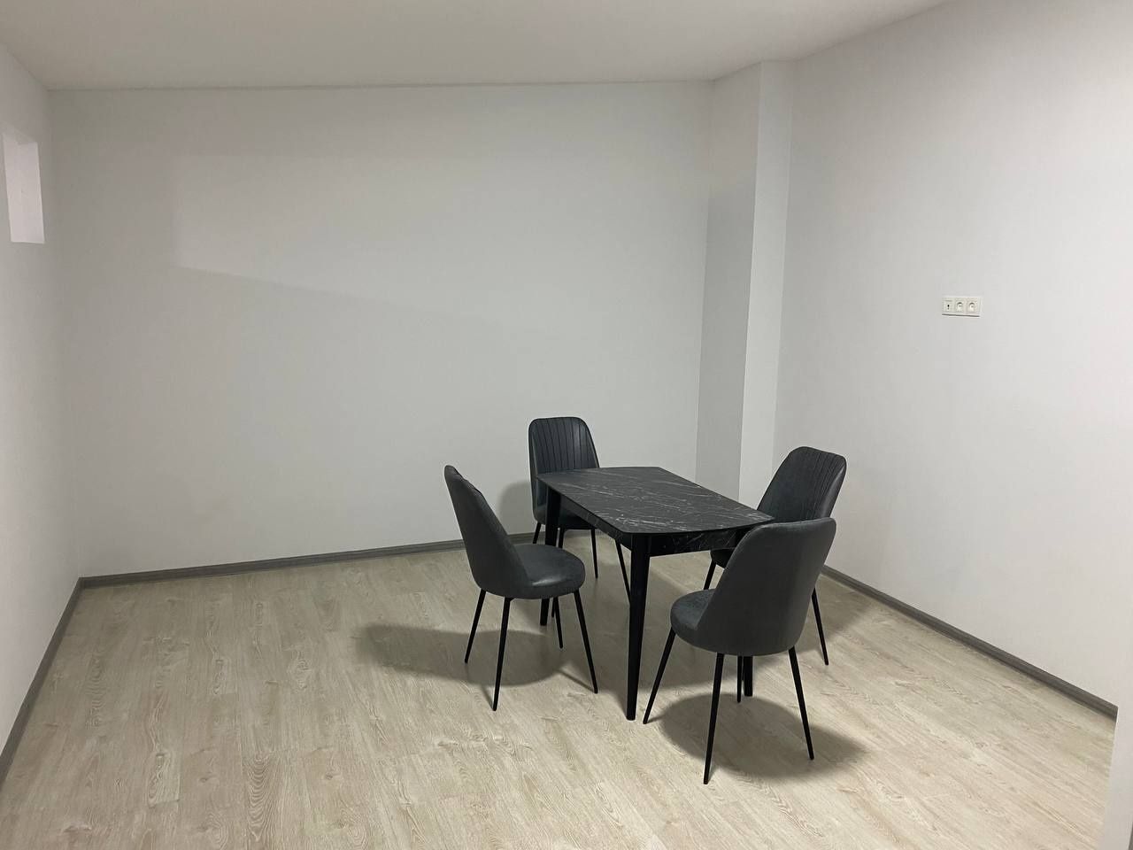 Arenda. Kvartira. Katej.  Taxtapul. Malika. Bozor.