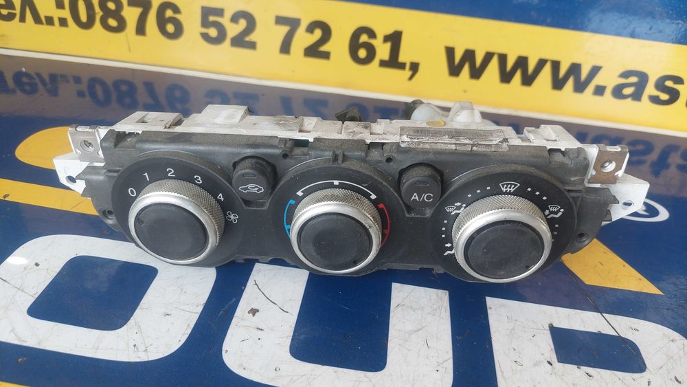 Панел за климатик за Форд Фокус II 1.6TDCI - 90к.с - 2005г - 2622
