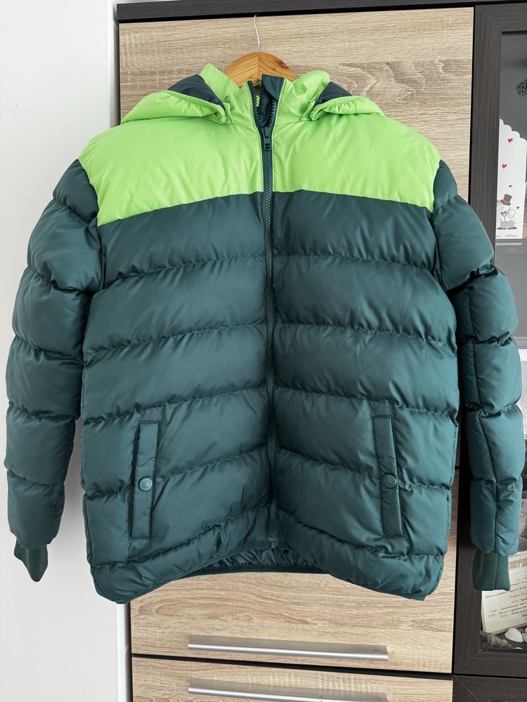 Ново детско зимно яке Hummel, 14 години