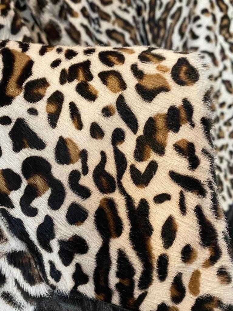 Меховая леопардовая куртка
