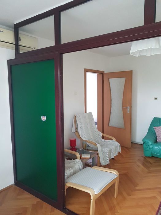 Perete glisant de aluminiu cu sticla