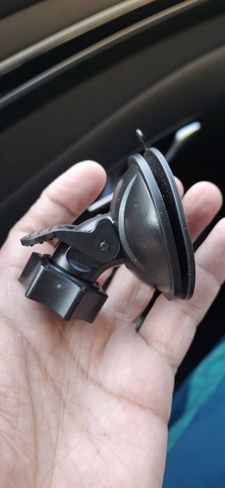 Продам оригиналную присоску для silverstone антирадара.из комплекта