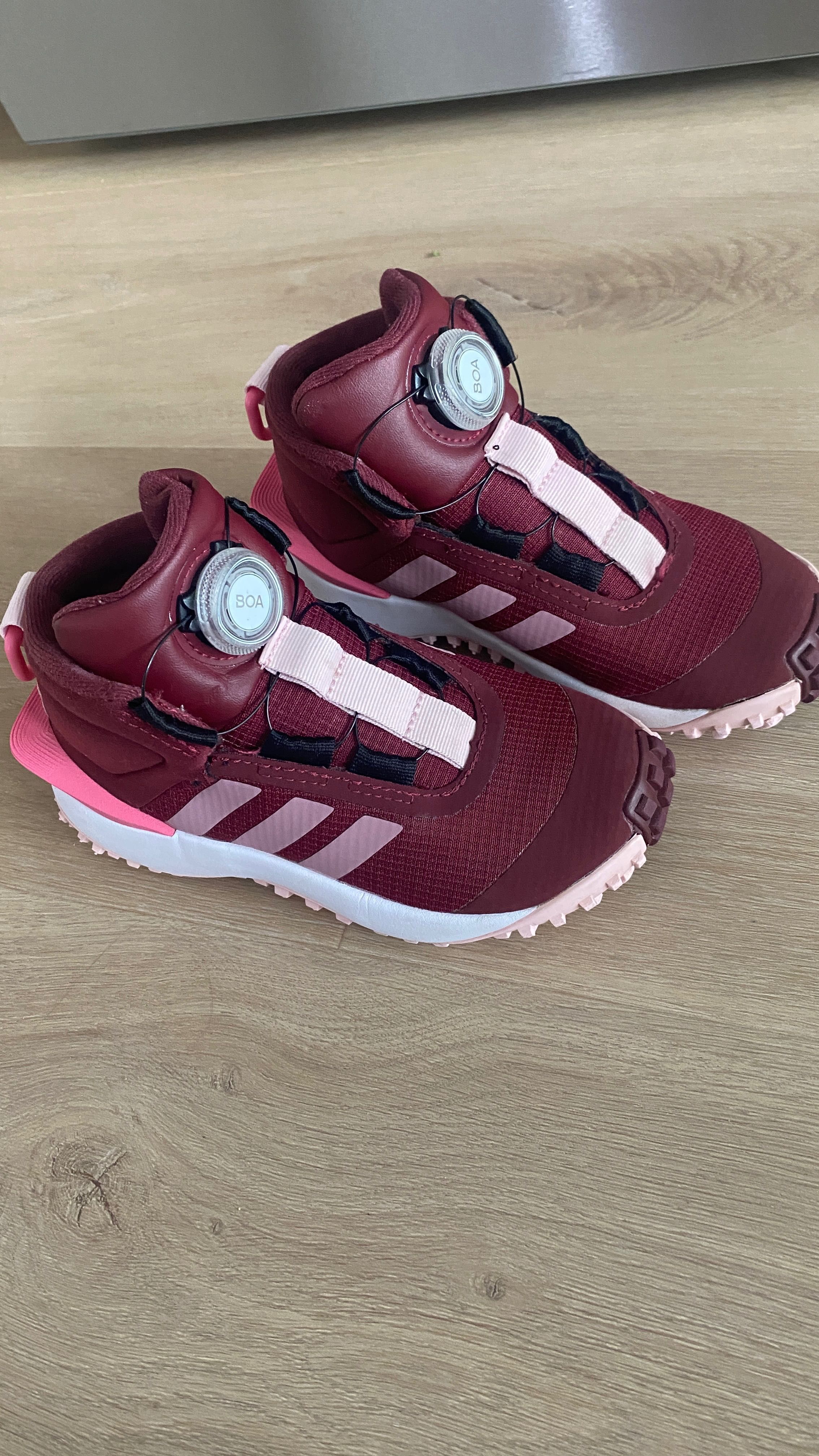 adidas
Сникърси Fortatrail  Бордо