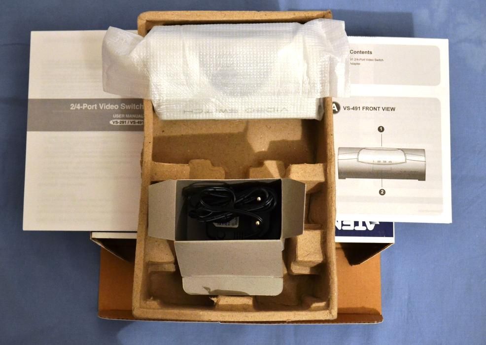 Video Switch 4 porturi ATEN VS491