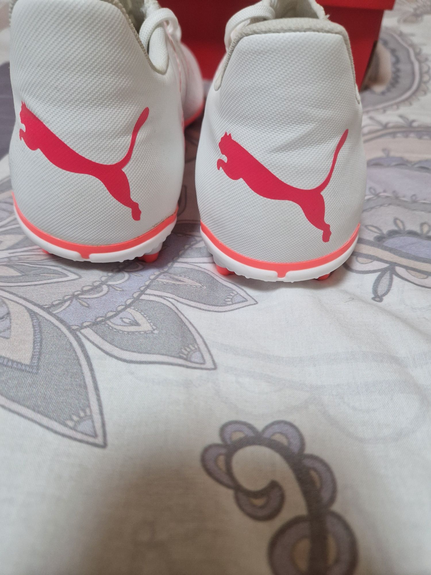 Футболни Обувки(Бутонки) PUMA FUTURE PLAY FG/AG