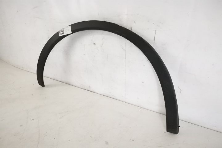 Порше Кайен / Porsche Cayenne Оригинален заден десен крилен разширител