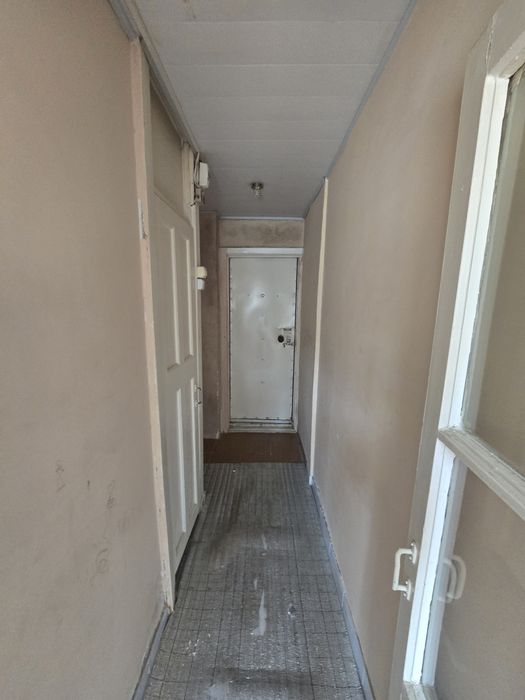 Zudlik bilan frunze massifda 1xonali kvartira ijaraga beriladi