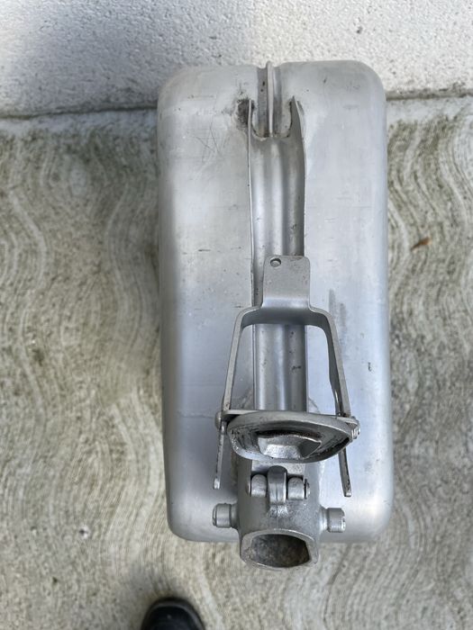 Canistra aluminiu de 20 litri pentru combustibili auto,noua,