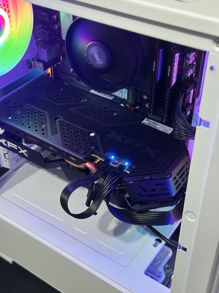 PC Gaming Ryzen 5 + rx 590 | 16gb RAM | SSD | gata de folosit