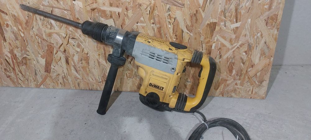 Rotopercutor Dewalt D25701
