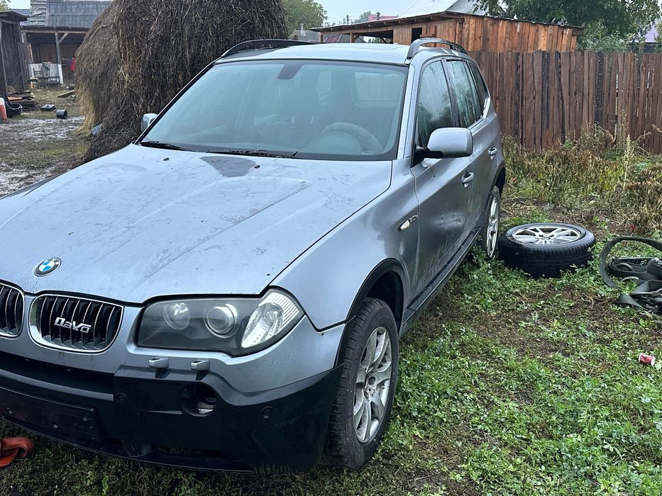 Dezmembrez bmw x3 motor 3d